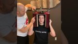 A machine that spins your head
