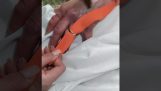 Fjernelse af en ring, der sidder fast på en finger