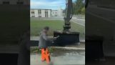 Master handling with an excavator