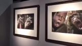 Utrolig rasistisk kinesisk museum utstillingen viser bilder av afrikanere sammen dyr