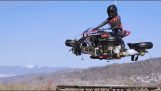 verdenspremiere: Lazareth flyvende motorcykel