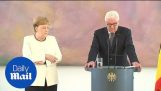 Angela Merkel skakar igen