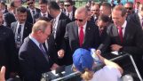 Poutine achète Erdogan une crème glacée
