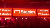 Staples presenterar sin nya logotyp