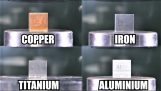 Knusing af forskellige metaller med en hydraulisk presse