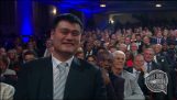 Shaquille O’neal learns that Yao Ming speaks english