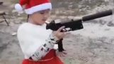 Даже маленькие дети Техаса умеют обращаться с оружием и метко стрелять.