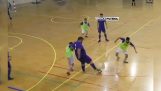 Oversized but skilled player in futsal