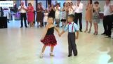 Küçük dansçı