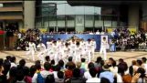 O grupo de dança improvável Hong Kong