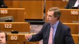 Nigel Farage: 그리스는 절망