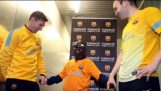 Slepý stoupenec Barcelona uznává všechny hráče s dotykem