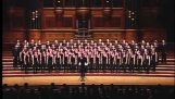O coro da Universidade de Taiwan canta o «Samiwtissa»