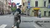 Rusya sokaklarında hayırlı işler
