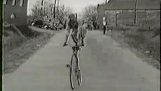 Bike tricks in the 1950s′