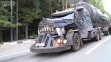 A teherautó a Mad Max
