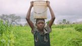 Tiszta víz a gyermekek Zambia