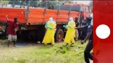 視頻: 埃博拉病人逃避檢疫, 在蒙羅維亞的傳播恐慌 (賴比瑞亞)