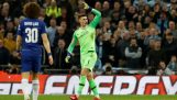 Chelsea goalkeeper refuses to be substituted