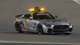 Drift met de Formule 1 safety car