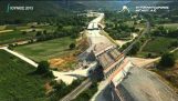 Video pre pokrok v Egejskom mori diaľnici (Eyaggelismos-rytmus-Platamwnas-Skwtina).