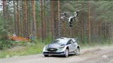 Filmado com drones finlandês de rali