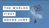 Världens första DRONE JUMP