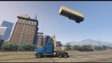 Neverovatno akrobatskih sa kamionom na GTA V