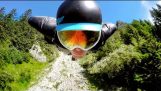 GoPro: 2500m Chamonix Wingsuit Volo