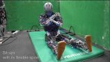 Ein humanoider Roboter