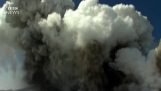 BBC toimittajat loukkaantui räjähdyksen jälkeen tulivuori Etna