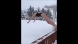 Провалы в снегу
