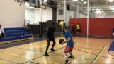 “Magic” i et enkelt basketballkamp
