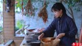 Perinteistä kiinalaista ruokaa Li Ziqi