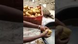 Hur snabbt skära potatisen innan stekning
