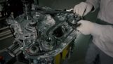 Bir motor Nissan GT-R için montaj