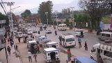 El tiempo del gran terremoto en una calle de Katmandú