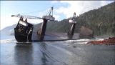 Looks Like An Accident, But This Is How They Unload Timber In Canada
