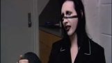 Marilyn Manson – Bowling pre Columbine