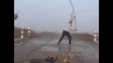 Ekstremni test izdržljivosti u štap za pecanje