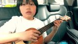 Το “Zombie” o ukulele de um menino de 11 anos