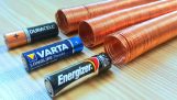 Provsmakning märken av batterier i en slinga