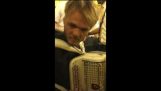 the french Accordion Player in Ryanair…