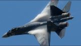 Sukhoi SU-35的垂直起飞和有氧运动