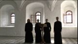 古代ビザンチン様式の詠唱4人のロシアの僧侶