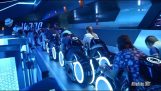 Удивительный ролик Tron, в Диснейленде в Шанхае