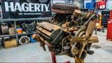 Rekonstruktionen av en Chrysler eldkraft motor