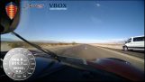 En Agera RS Koenigsegg bryter hastighetsrekord med 457 km / t