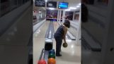 La première fois pour le bowling (en cas d'échec)