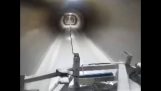 Le premier essai au tunnel à grande vitesse Elon Musk